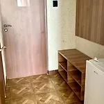 Zelenyi Kampus Hotel *