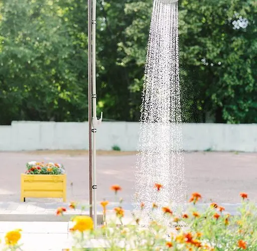 Zelenyi Kampus Hotell *