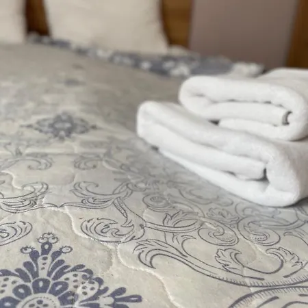 Hotel Zelenyi Kampus Odessa