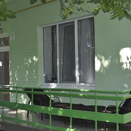 Hotel Zelenyi Kampus Odessa